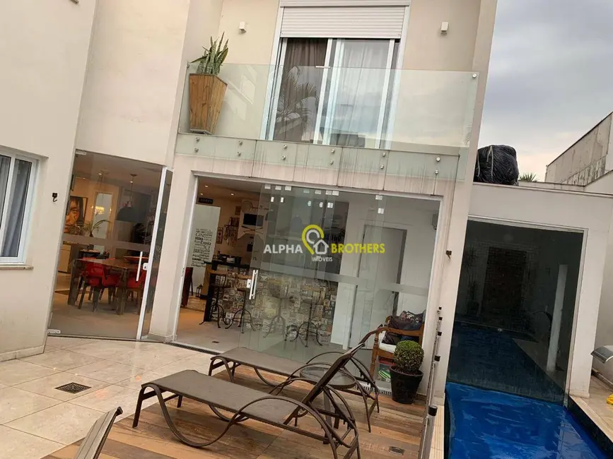 Foto 5 de Casa de Condomínio com 6 quartos à venda, 360m2 em Santana De Parnaiba - SP