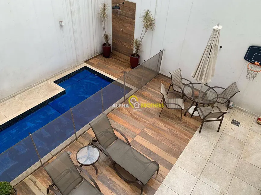 Foto 6 de Casa de Condomínio com 6 quartos à venda, 360m2 em Santana De Parnaiba - SP