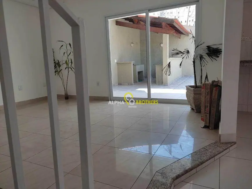 Foto 4 de Casa com 3 quartos à venda, 250m2 em Santana De Parnaiba - SP
