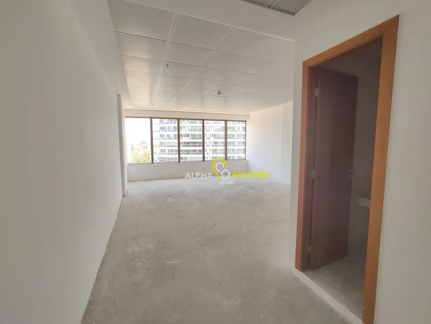 Foto 1 de Sala Comercial à venda e para alugar, 47m2 em Empresarial 18 do Forte, Barueri - SP