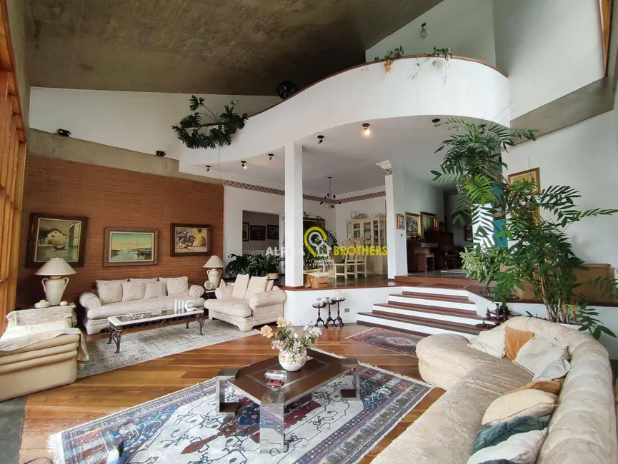 Foto 2 de Casa de Condomínio com 4 quartos à venda e para alugar, 487m2 em Santana De Parnaiba - SP