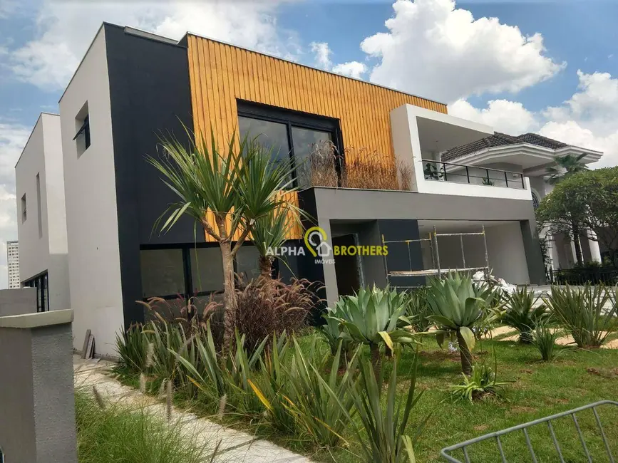 Foto 1 de Casa de Condomínio com 4 quartos à venda, 750m2 em Santana De Parnaiba - SP