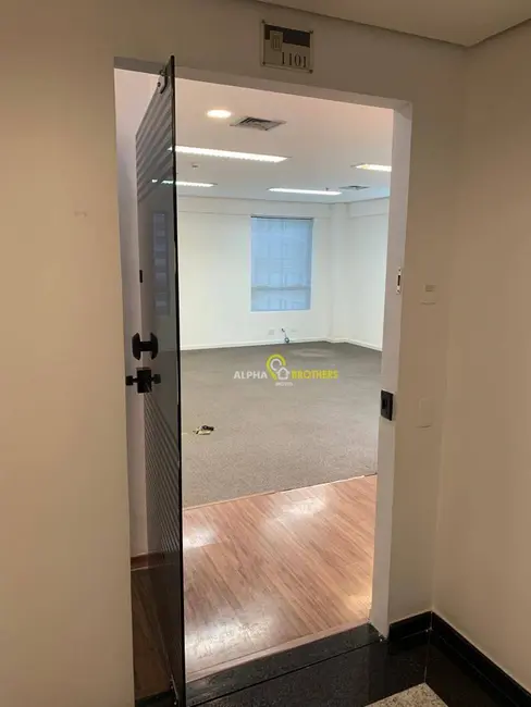 Sala Comercial para alugar, 88m2 em Alphaville Industrial, Barueri - SP - imagem 8 Foto 8 de Sala Comercial para alugar, 88m2 em Alphaville Industrial, Barueri - SP