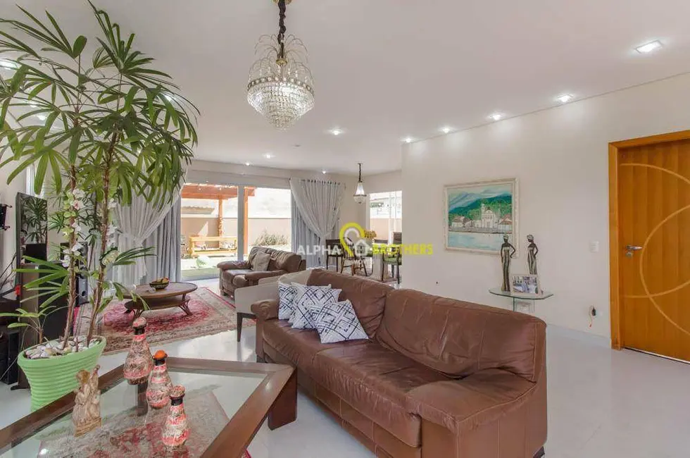 Casa de Condomínio com 3 quartos à venda, 503m2 em Santana De Parnaiba - SP - imagem 5 Foto 5 de Casa de Condomínio com 3 quartos à venda, 503m2 em Santana De Parnaiba - SP