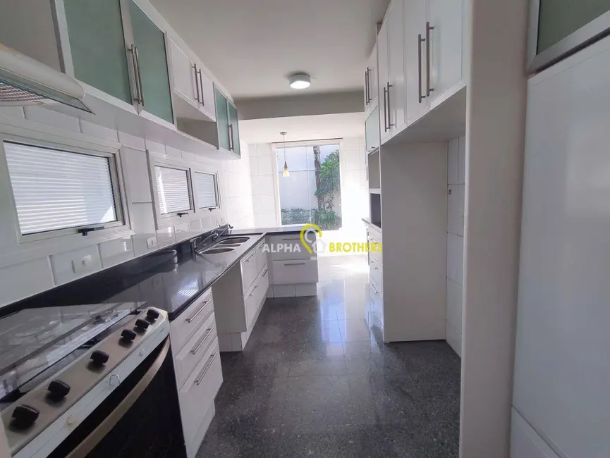 Foto 9 de Casa de Condomínio com 4 quartos à venda e para alugar, 950m2 em Alphaville Residencial Um, Barueri - SP