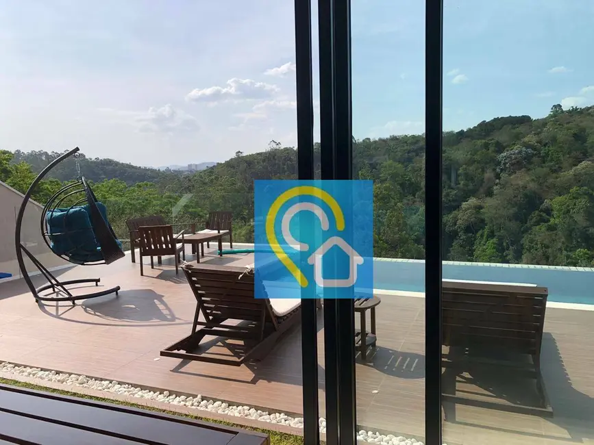 Foto 2 de Casa de Condomínio com 3 quartos à venda, 450m2 em Santana De Parnaiba - SP