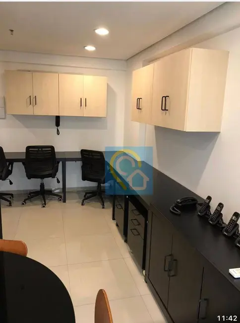 Foto 3 de Sala Comercial para alugar, 32m2 em Alphaville Industrial, Barueri - SP