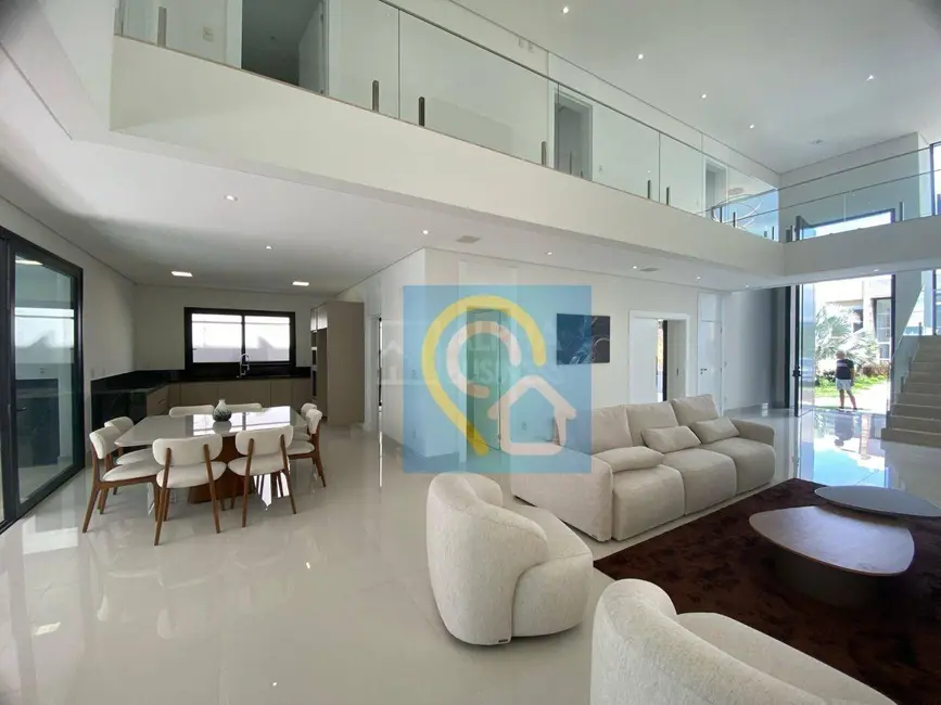 Casa de Condomínio com 4 quartos à venda, 420m2 em Tamboré, Santana De Parnaiba - SP - imagem 2 Foto 2 de Casa de Condomínio com 4 quartos à venda, 420m2 em Tamboré, Santana De Parnaiba - SP