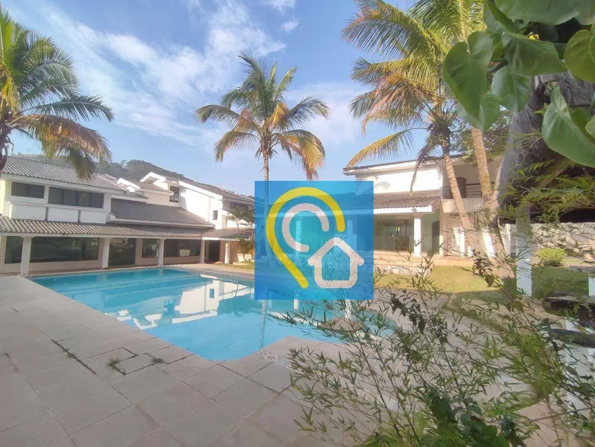 Casa de Condomínio com 4 quartos à venda, 1850m2 em Residencial Tamboré, Barueri - SP - imagem 3 Foto 3 de Casa de Condomínio com 4 quartos à venda, 1850m2 em Residencial Tamboré, Barueri - SP