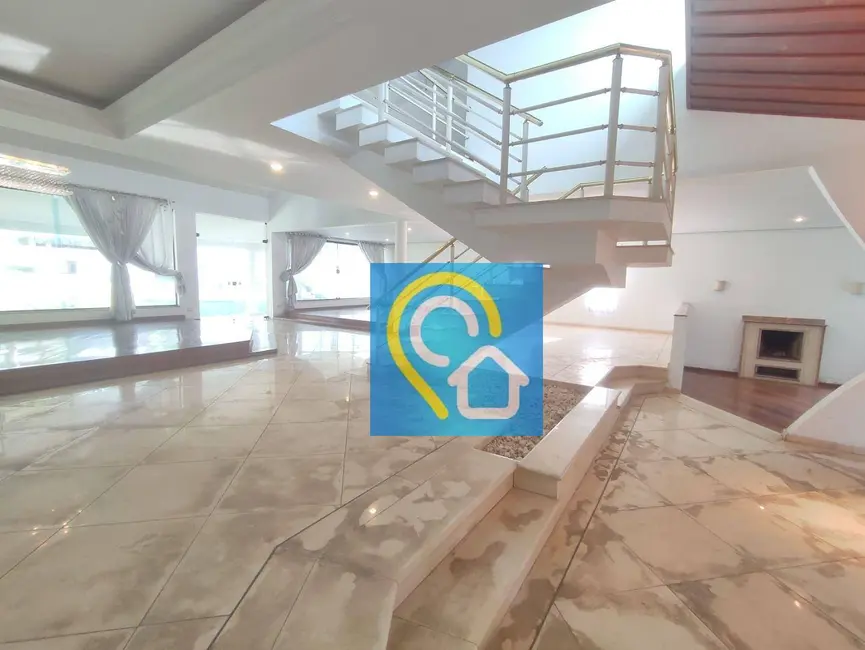 Casa de Condomínio com 4 quartos à venda, 1850m2 em Residencial Tamboré, Barueri - SP - imagem 5 Foto 5 de Casa de Condomínio com 4 quartos à venda, 1850m2 em Residencial Tamboré, Barueri - SP