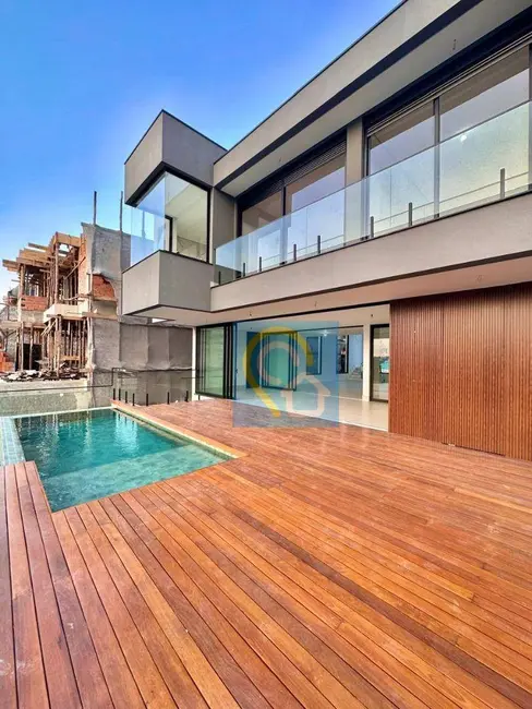 Foto 4 de Casa de Condomínio com 4 quartos à venda, 450m2 em Santana De Parnaiba - SP