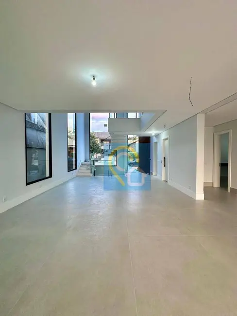 Foto 5 de Casa de Condomínio com 4 quartos à venda, 450m2 em Santana De Parnaiba - SP