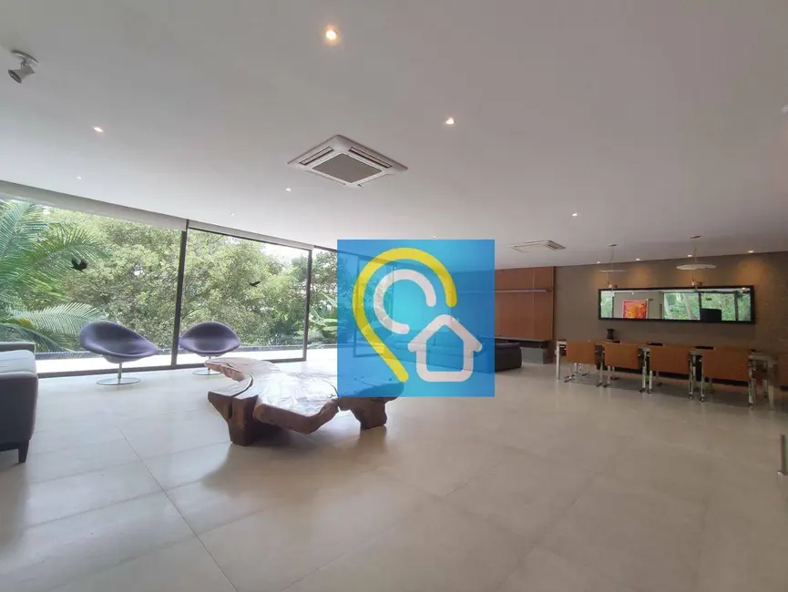 Casa de Condomínio com 3 quartos à venda, 2000m2 em Residencial Tamboré, Barueri - SP - imagem 5 Foto 5 de Casa de Condomínio com 3 quartos à venda, 2000m2 em Residencial Tamboré, Barueri - SP