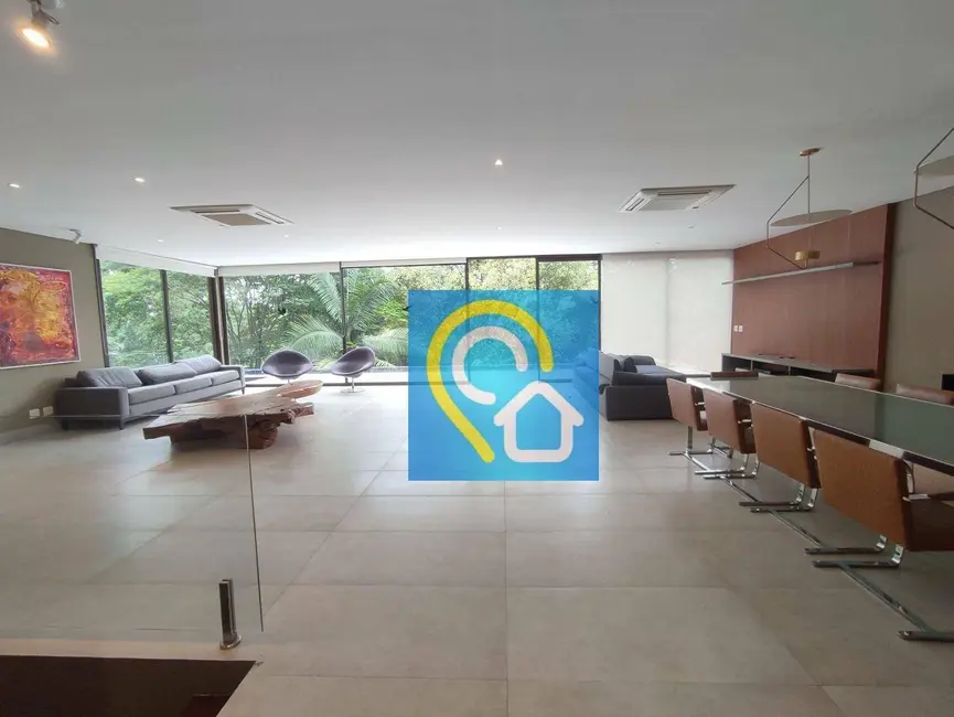 Casa de Condomínio com 3 quartos à venda, 2000m2 em Residencial Tamboré, Barueri - SP - imagem 6 Foto 6 de Casa de Condomínio com 3 quartos à venda, 2000m2 em Residencial Tamboré, Barueri - SP