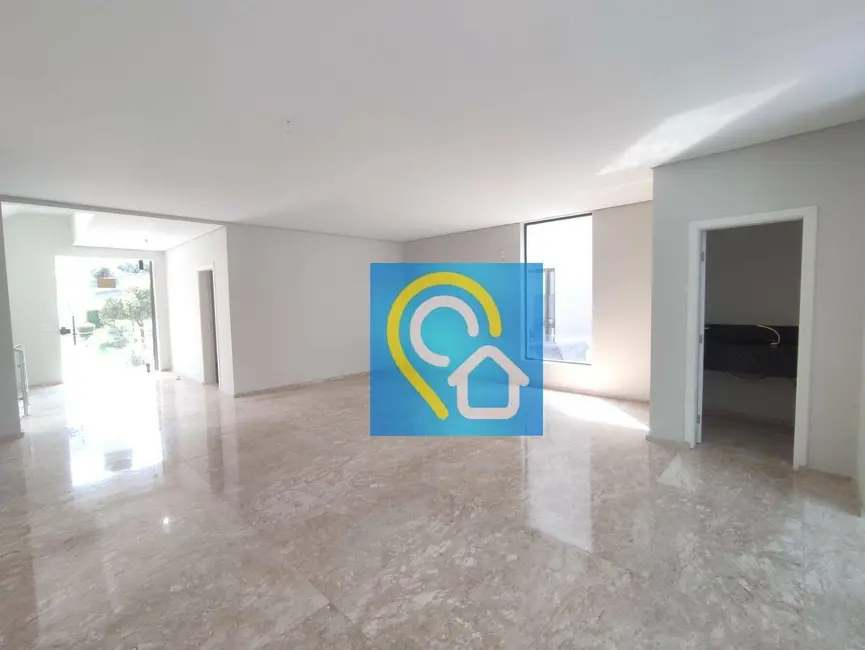 Casa de Condomínio com 4 quartos à venda, 420m2 em Tamboré, Barueri - SP - imagem 8 Foto 8 de Casa de Condomínio com 4 quartos à venda, 420m2 em Tamboré, Barueri - SP