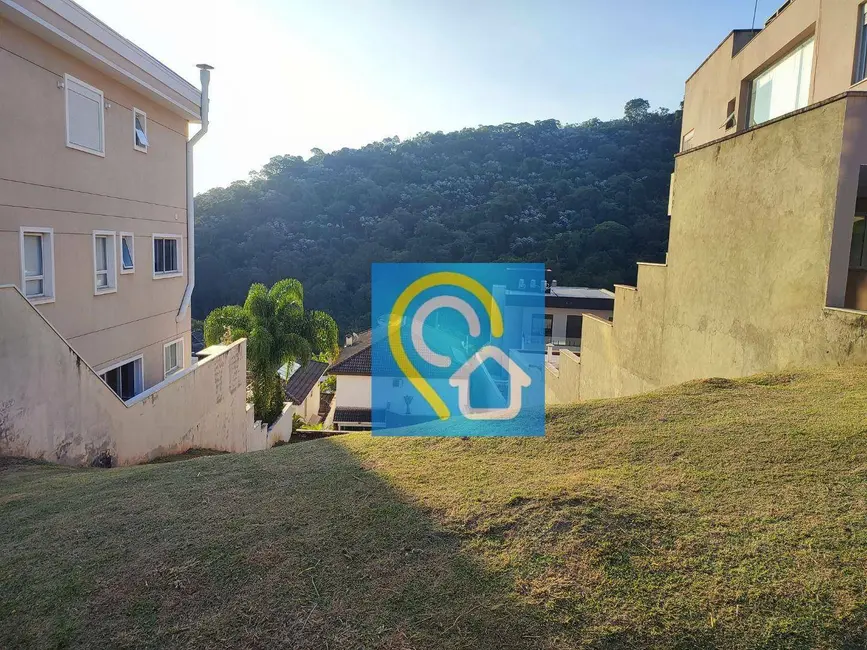 Foto 1 de Terreno / Lote à venda, 360m2 em Santana De Parnaiba - SP
