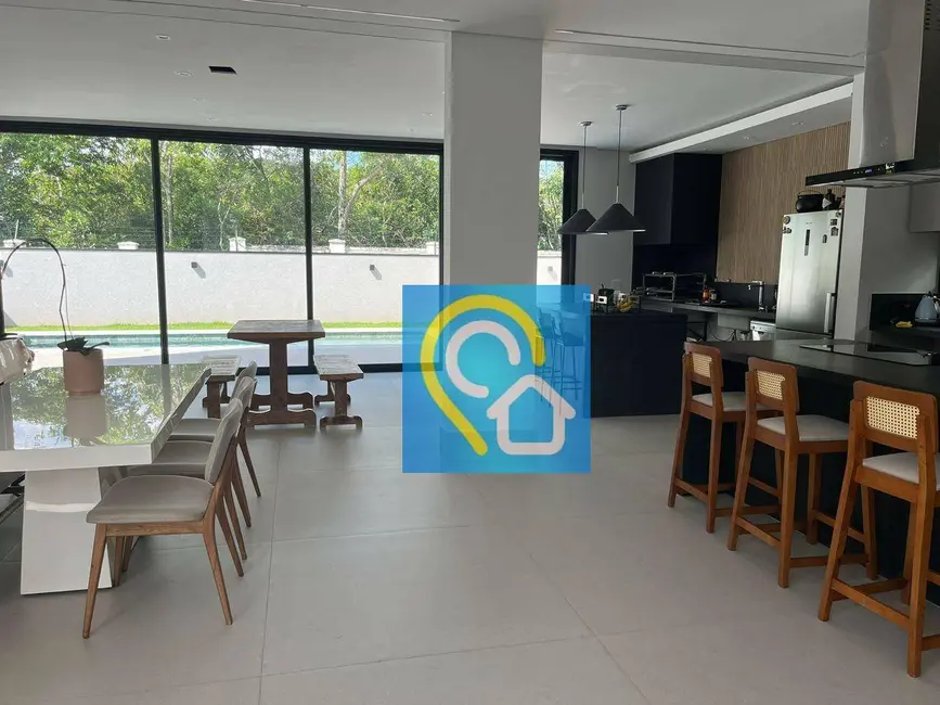 Casa de Condomínio com 5 quartos à venda, 420m2 em Santana De Parnaiba - SP - imagem 9 Foto 9 de Casa de Condomínio com 5 quartos à venda, 420m2 em Santana De Parnaiba - SP