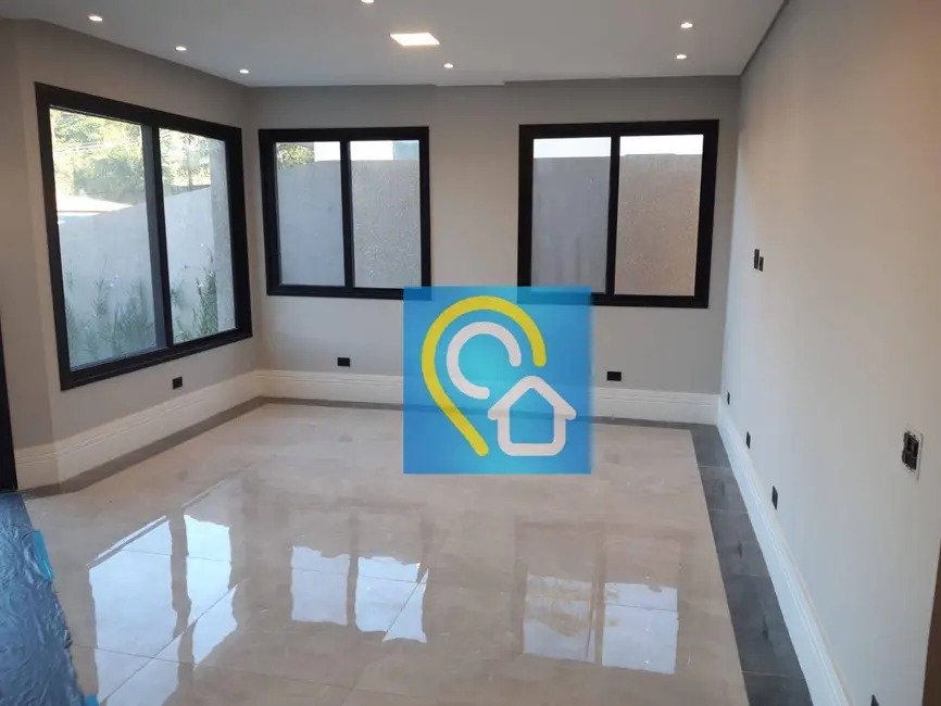 Foto 5 de Casa de Condomínio com 4 quartos à venda e para alugar, 360m2 em Parque Sinai, Santana De Parnaiba - SP