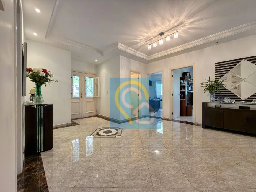 Foto 9 de Casa de Condomínio com 4 quartos para alugar, 600m2 em Santana De Parnaiba - SP