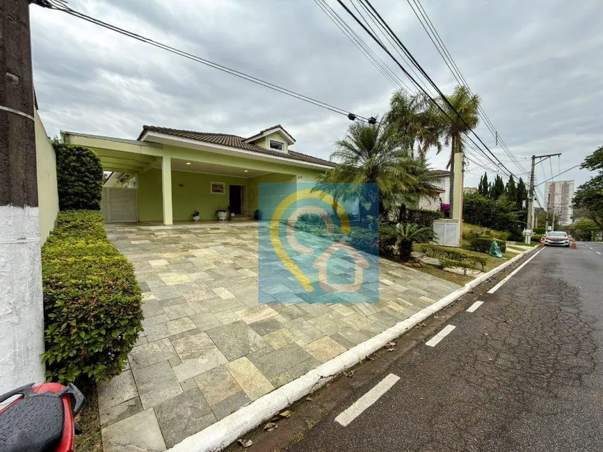 Foto 2 de Casa de Condomínio com 4 quartos para alugar, 600m2 em Santana De Parnaiba - SP