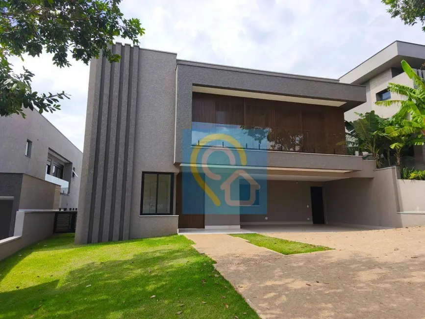 Foto 1 de Casa com 4 quartos à venda, 480m2 em Santana De Parnaiba - SP