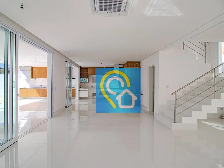 Casa de Condomínio com 4 quartos à venda, 467m2 em Santana De Parnaiba - SP - imagem 8 Foto 8 de Casa de Condomínio com 4 quartos à venda, 467m2 em Santana De Parnaiba - SP