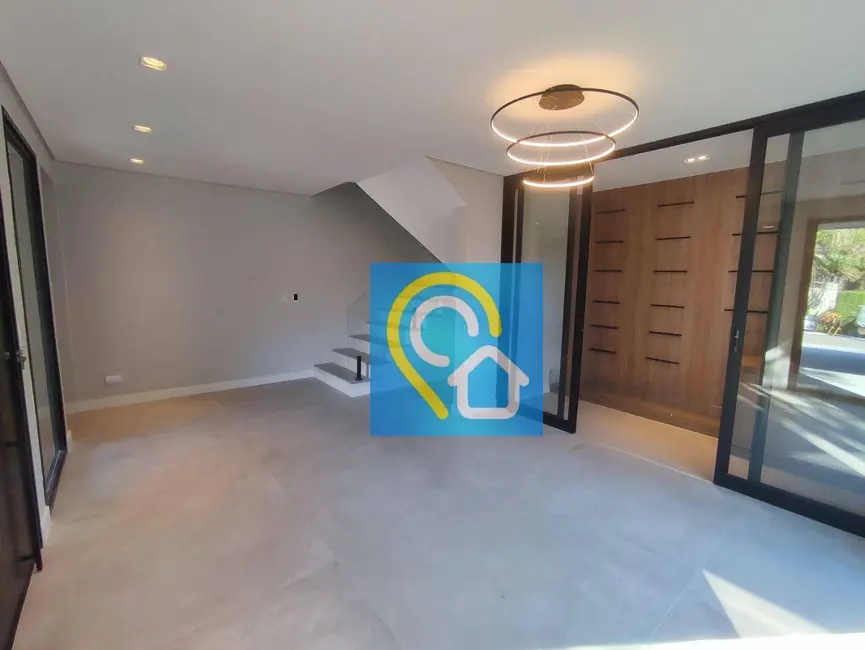 Foto 5 de Casa de Condomínio com 5 quartos à venda e para alugar, 442m2 em Santana De Parnaiba - SP