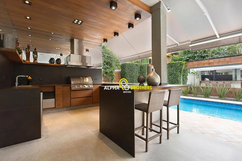 Casa de Condomínio com 4 quartos à venda, 620m2 em Barueri - SP - imagem 3 Foto 3 de Casa de Condomínio com 4 quartos à venda, 620m2 em Barueri - SP