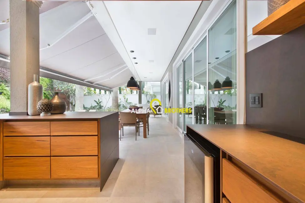 Casa de Condomínio com 4 quartos à venda, 620m2 em Barueri - SP - imagem 9 Foto 9 de Casa de Condomínio com 4 quartos à venda, 620m2 em Barueri - SP