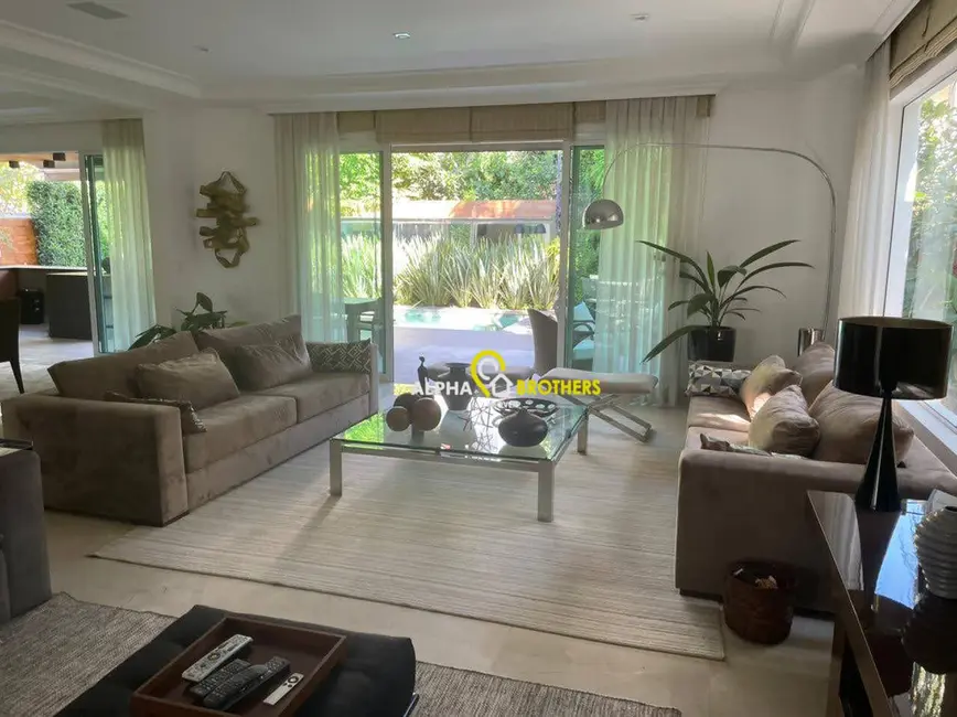 Casa de Condomínio com 4 quartos à venda, 620m2 em Barueri - SP - imagem 5 Foto 5 de Casa de Condomínio com 4 quartos à venda, 620m2 em Barueri - SP