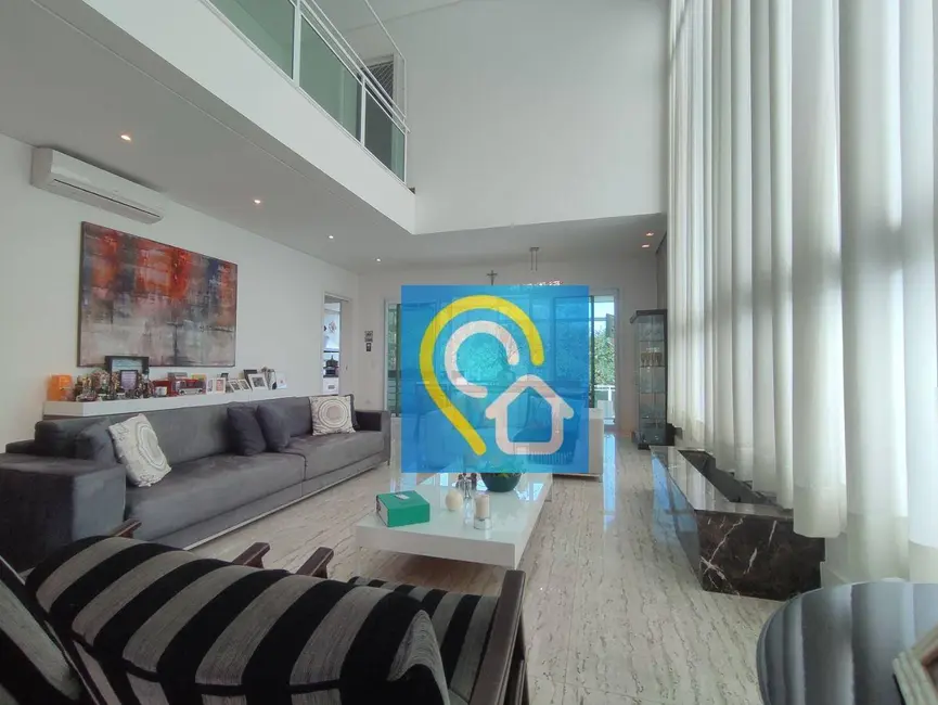 Casa de Condomínio com 4 quartos à venda, 480m2 em Santana De Parnaiba - SP - imagem 3 Foto 3 de Casa de Condomínio com 4 quartos à venda, 480m2 em Santana De Parnaiba - SP