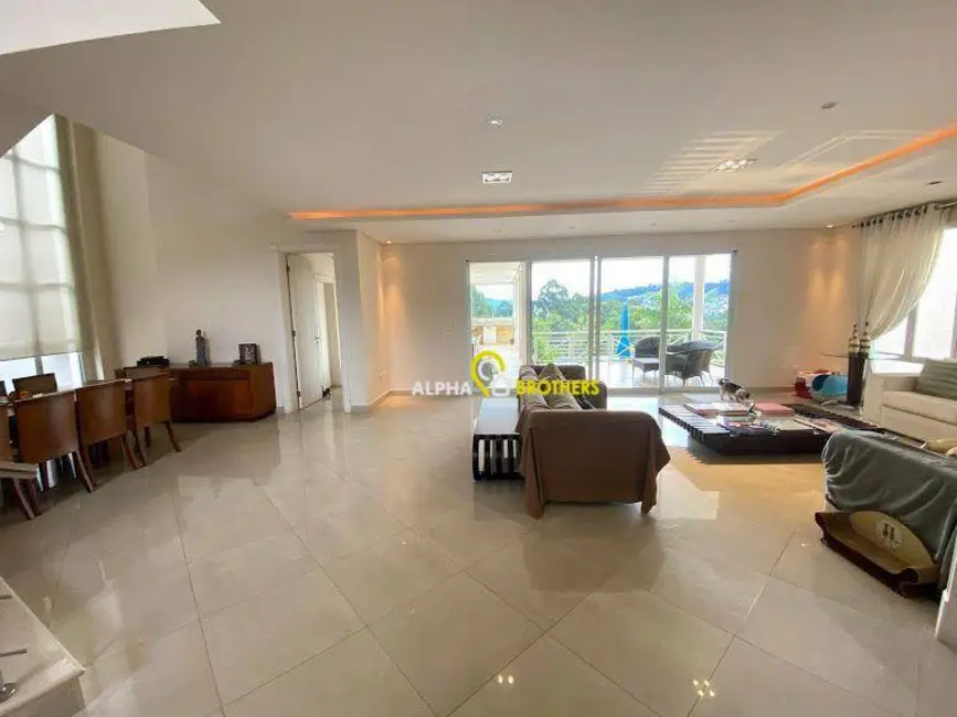 Casa de Condomínio com 4 quartos à venda, 525m2 em Tamboré, Santana De Parnaiba - SP - imagem 5 Foto 5 de Casa de Condomínio com 4 quartos à venda, 525m2 em Tamboré, Santana De Parnaiba - SP