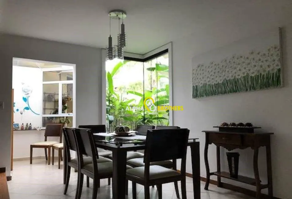 Casa de Condomínio com 5 quartos à venda, 370m2 em Santana De Parnaiba - SP - imagem 3 Foto 3 de Casa de Condomínio com 5 quartos à venda, 370m2 em Santana De Parnaiba - SP