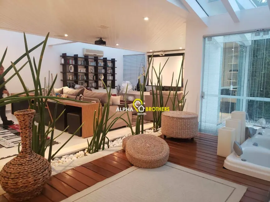 Foto 5 de Casa de Condomínio com 5 quartos à venda, 806m2 em Barueri - SP