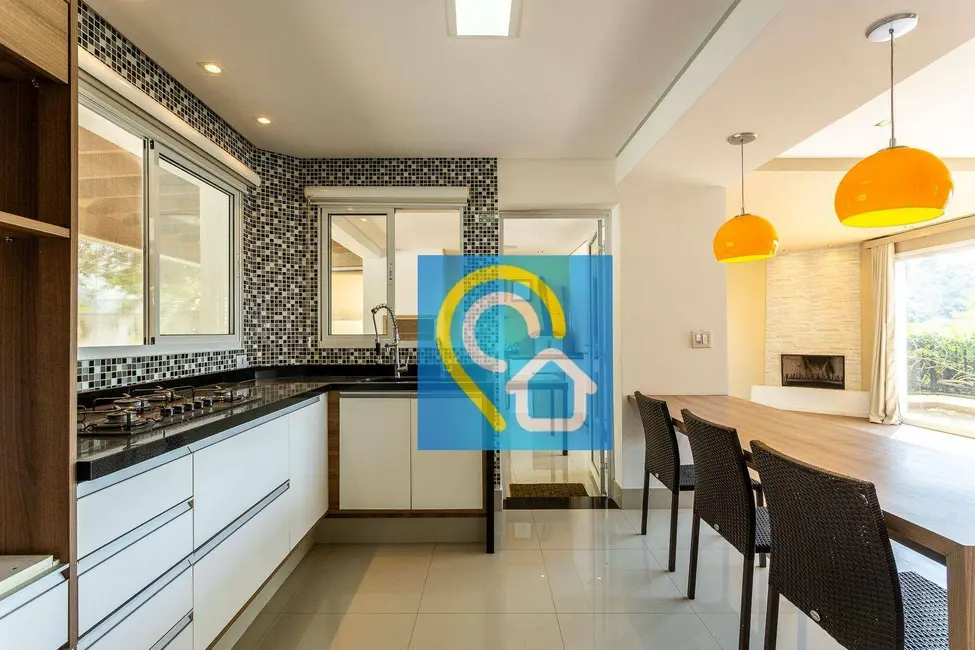 Foto 8 de Casa de Condomínio com 3 quartos à venda, 364m2 em Parque Sinai, Santana De Parnaiba - SP