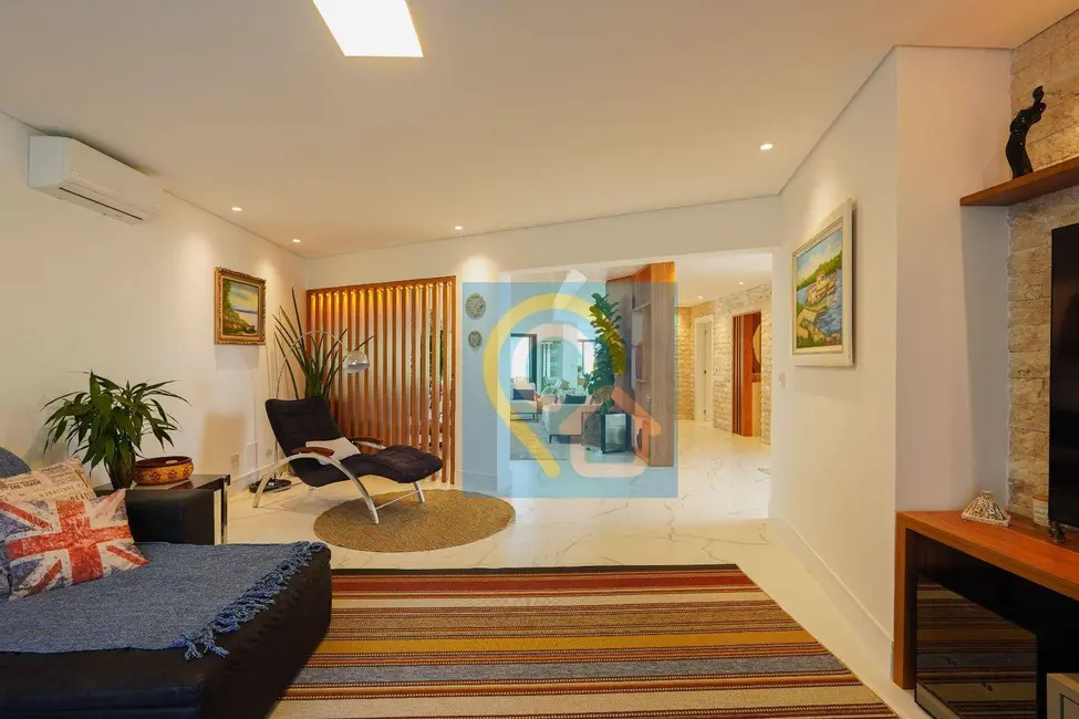 Casa de Condomínio com 4 quartos à venda, 640m2 em Barueri - SP - imagem 7 Foto 7 de Casa de Condomínio com 4 quartos à venda, 640m2 em Barueri - SP