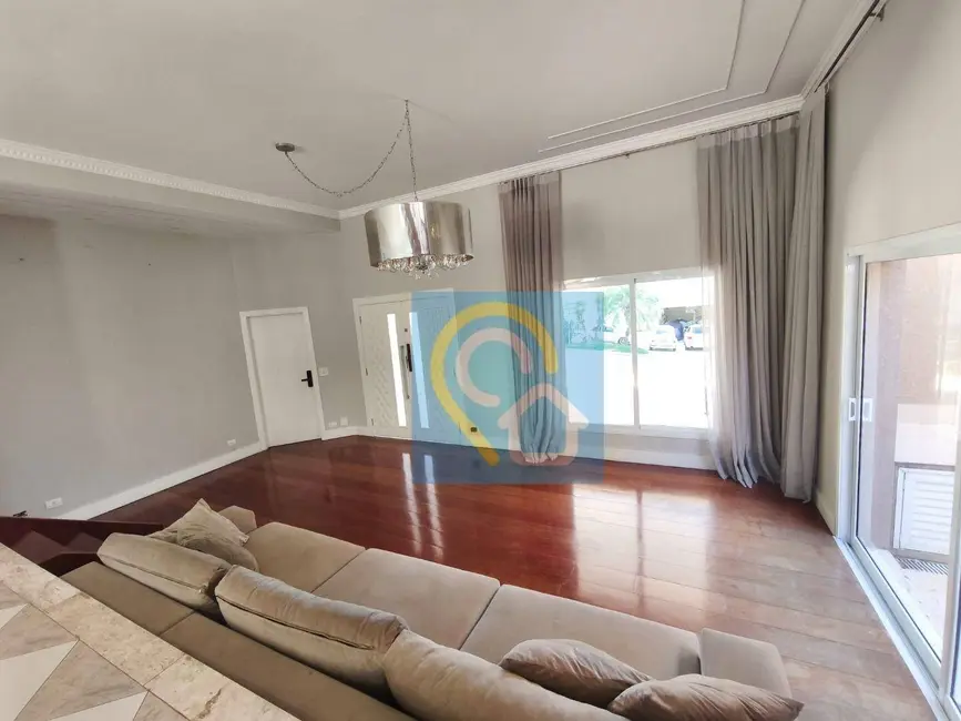 Foto 6 de Casa de Condomínio com 4 quartos para alugar, 400m2 em Santana De Parnaiba - SP