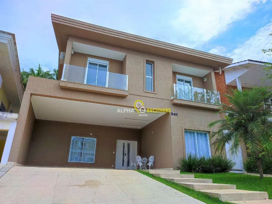 Foto 1 de Casa de Condomínio com 4 quartos para alugar, 400m2 em Santana De Parnaiba - SP