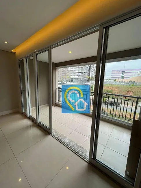 Foto 2 de Apartamento com 2 quartos para alugar, 107m2 em Alphaville Conde II, Barueri - SP
