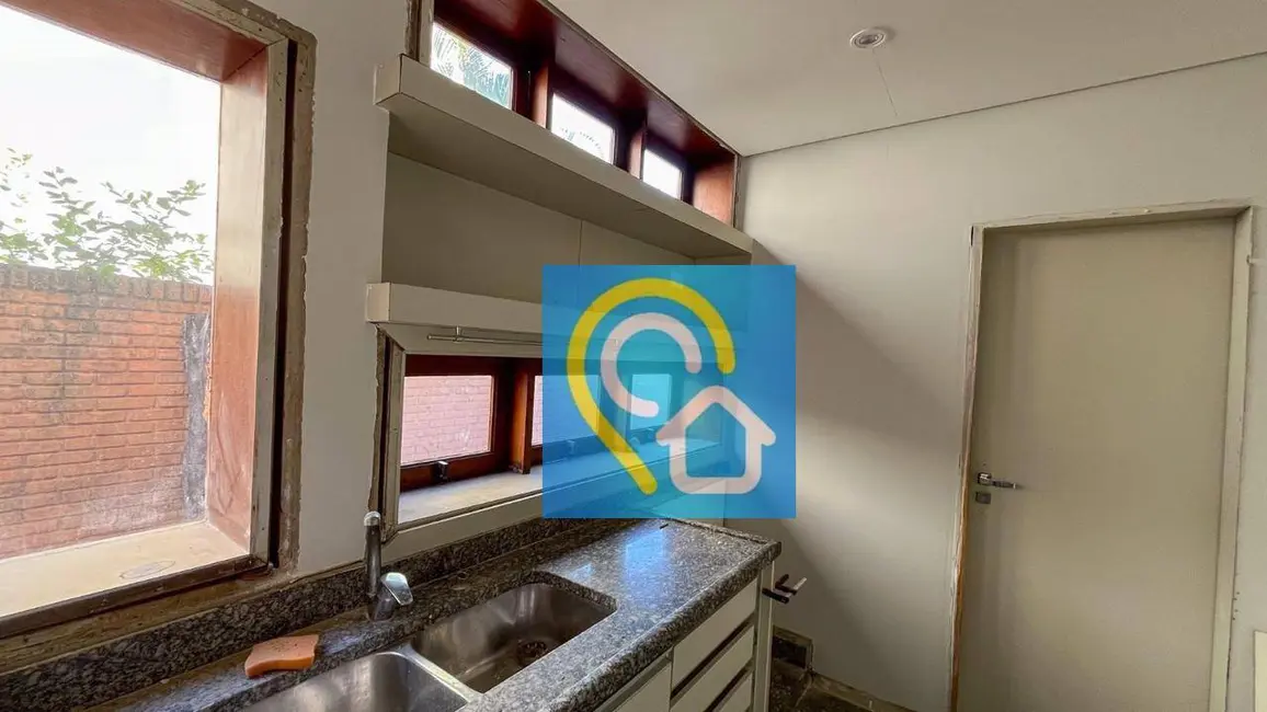 Casa de Condomínio com 4 quartos para alugar, 560m2 em Barueri - SP - imagem 8 Foto 8 de Casa de Condomínio com 4 quartos para alugar, 560m2 em Barueri - SP