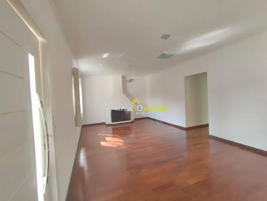 Foto 3 de Casa de Condomínio com 3 quartos à venda, 393m2 em Santana De Parnaiba - SP