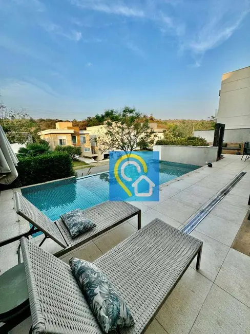 Foto 2 de Casa de Condomínio com 4 quartos para alugar, 457m2 em Santana De Parnaiba - SP