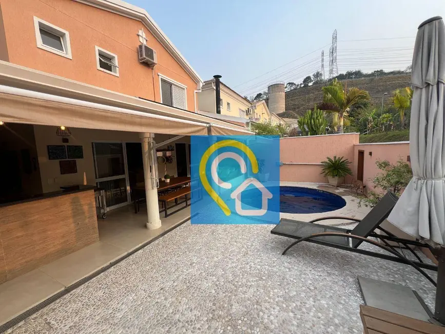 Foto 3 de Casa de Condomínio com 3 quartos à venda, 290m2 em Santana De Parnaiba - SP