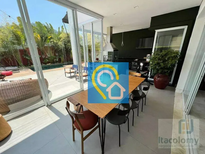 Foto 8 de Casa de Condomínio com 4 quartos à venda e para alugar, 516m2 em Santana De Parnaiba - SP