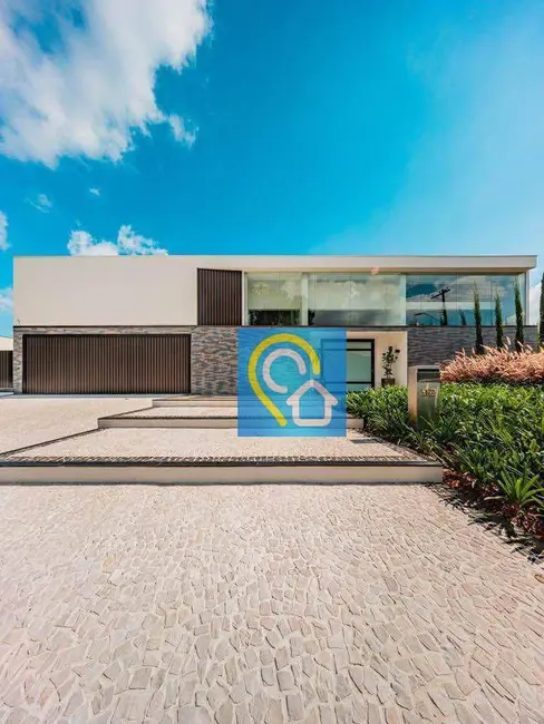 Foto 2 de Casa de Condomínio com 4 quartos à venda, 970m2 em Barueri - SP