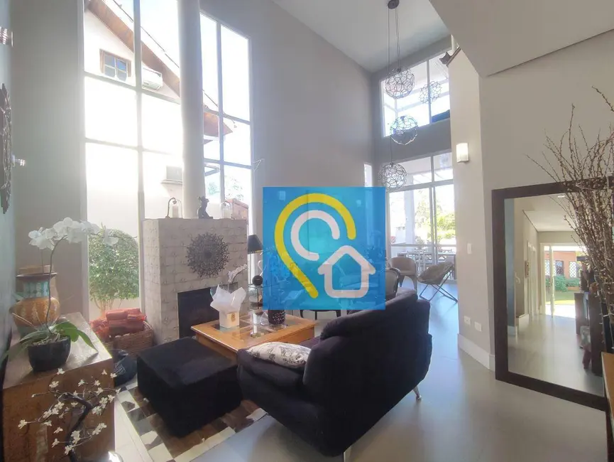 Foto 3 de Casa de Condomínio com 4 quartos para alugar, 420m2 em Santana De Parnaiba - SP