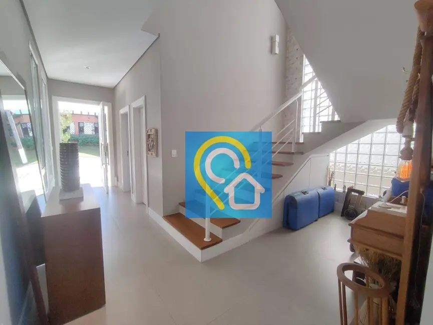 Foto 5 de Casa de Condomínio com 4 quartos para alugar, 420m2 em Santana De Parnaiba - SP