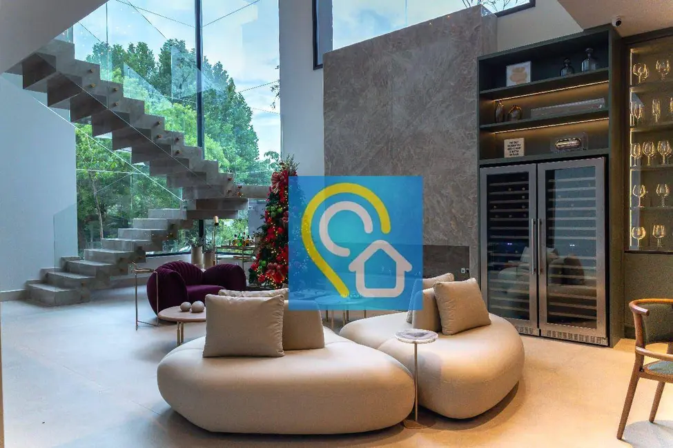 Foto 2 de Casa de Condomínio com 4 quartos à venda, 520m2 em Santana De Parnaiba - SP