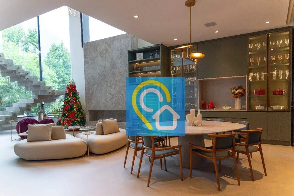 Foto 1 de Casa de Condomínio com 4 quartos à venda, 520m2 em Santana De Parnaiba - SP