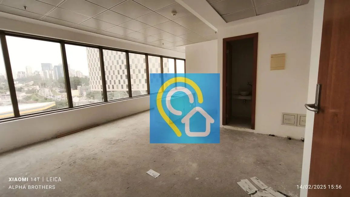 Foto 3 de Sala Comercial à venda e para alugar, 44m2 em Empresarial 18 do Forte, Barueri - SP